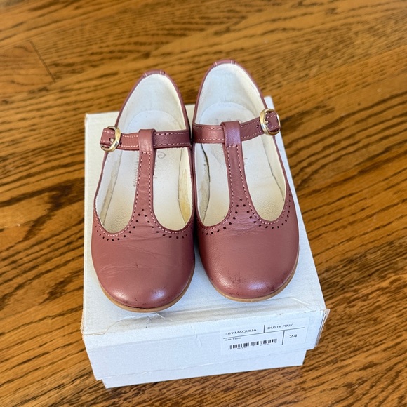 Dusty pink Mauve Kids T-Bar Dress Shoes EU 24 US 8 is available for  purchase on au PAY Market - Imported Goods Online Store Co.Ltd. | au PAY  Market - Online Shopping Site